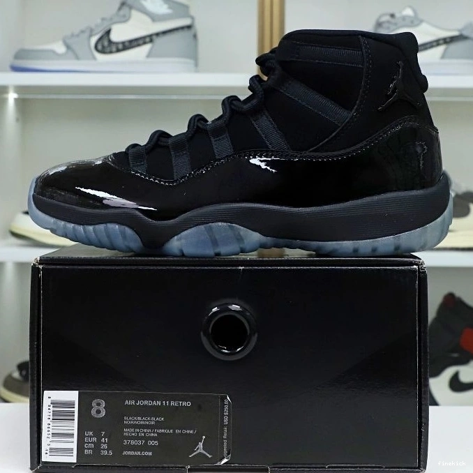 AIR 11 GOWN' AND RETRO 'CAP JORDAN 0921